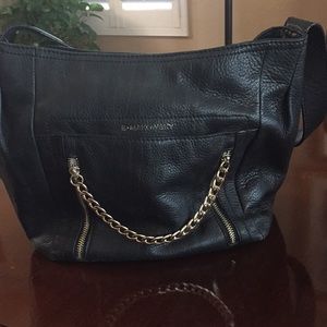 B Makowsky black leather handbag